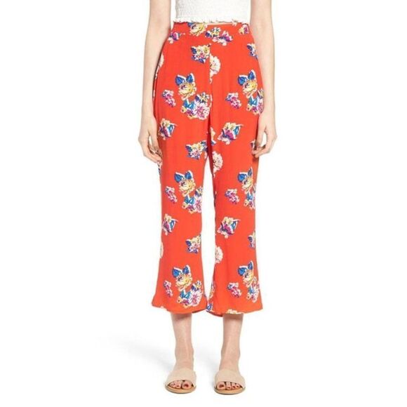BP Crop Flare Pants Red Floral Women's Large Rayon NWT - Picture 1 of 12